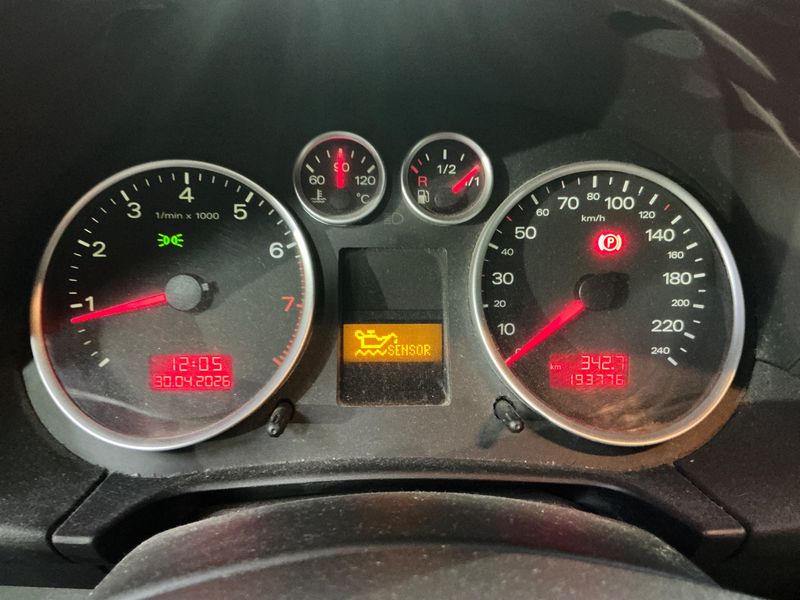 Audi A2 1.6 FSI 2003 – снимка 4