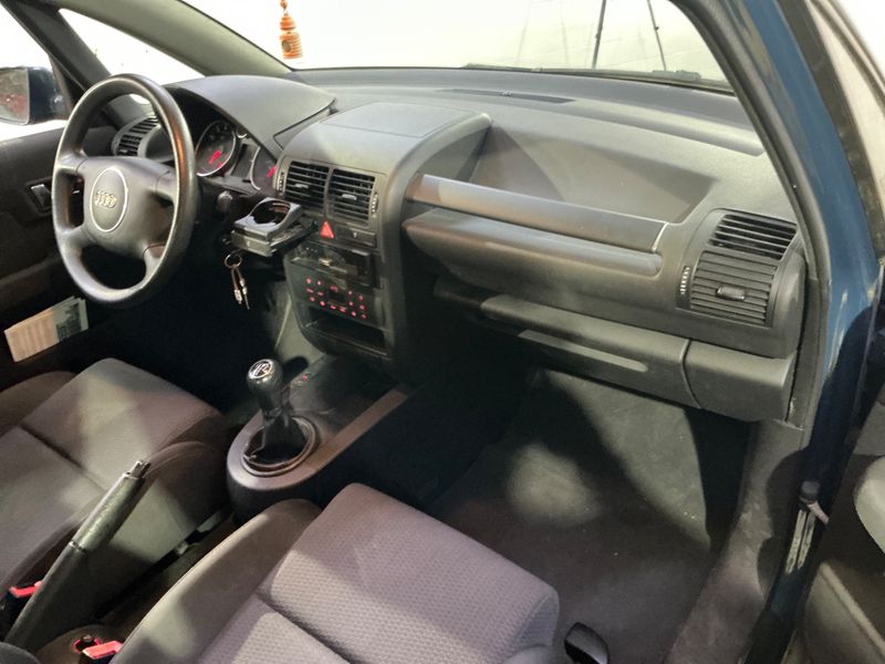 Audi A2 1.6 FSI 2003 – снимка 3