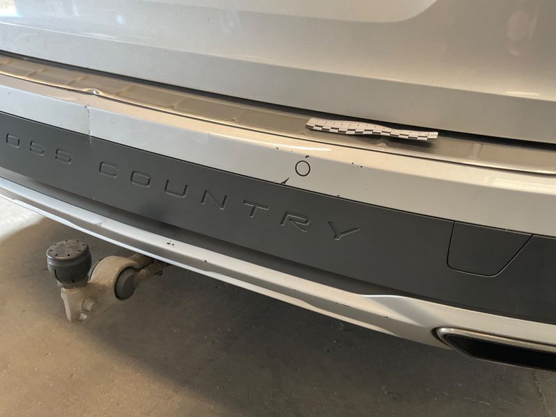 Volvo V90 Cross Country 2.0 D4 Pro AWD 2019 – снимка 40