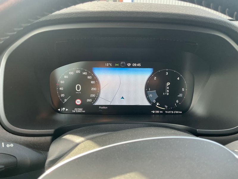Volvo V90 Cross Country 2.0 D4 Pro AWD 2019 – снимка 18