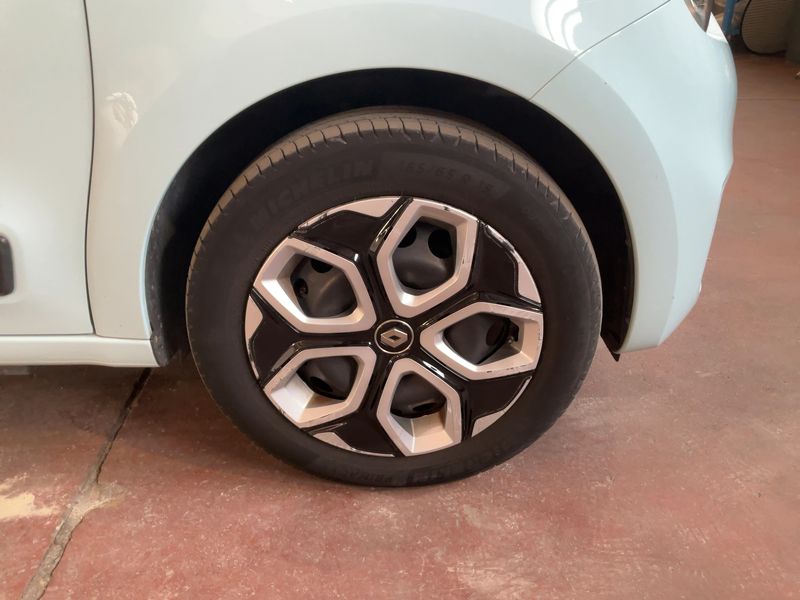 Renault Twingo electric drive 60 kW Equilibre Electric 2024 – снимка 11