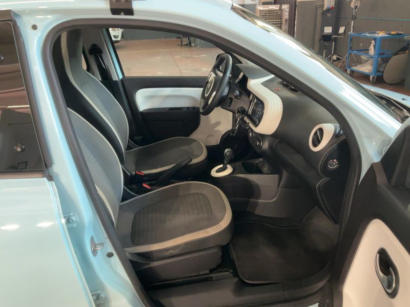 Renault Twingo electric drive 60 kW Equilibre Electric 2024 – снимка 16