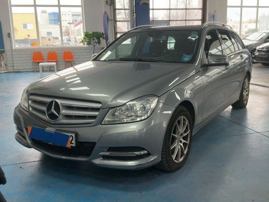 Mercedes-Benz C-Klasse C 220 CDI T BlueEfficiency Elegance 2013
