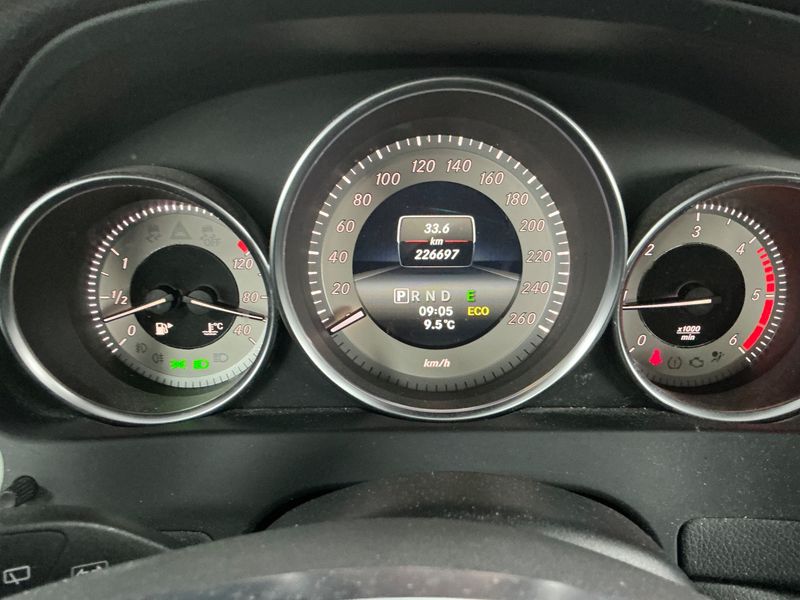 Mercedes-Benz C-Klasse C 220 CDI T BlueEfficiency Elegance 2013 – снимка 13