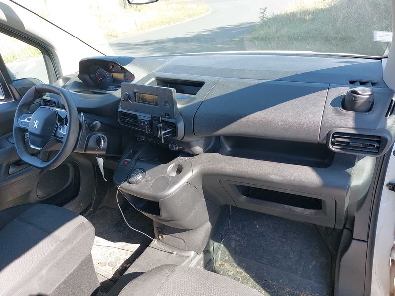 Peugeot Partner 1.5 Blue-HDi Premium L1 2020 – снимка 11