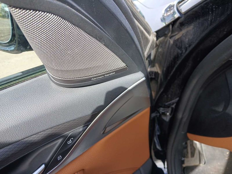 BMW 5er 530e M Sport 2021 – снимка 25