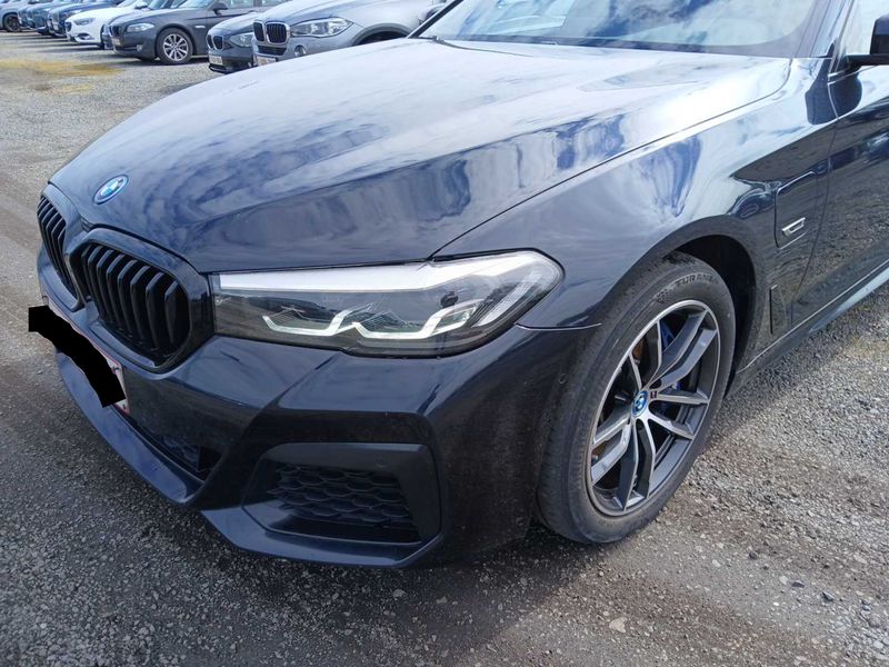BMW 5er 530e M Sport 2021 – снимка 2