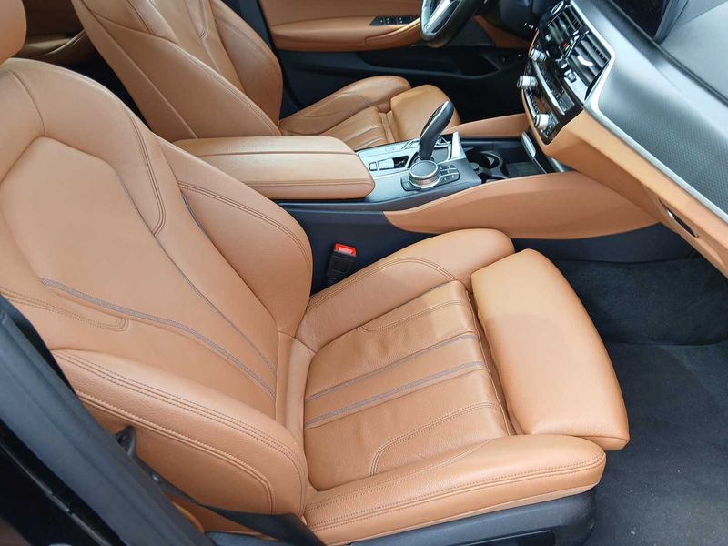 BMW 5er 530e M Sport 2021 – снимка 10