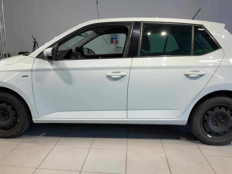 Skoda Fabia 1.4 TDI Drive 2017 – снимка 4
