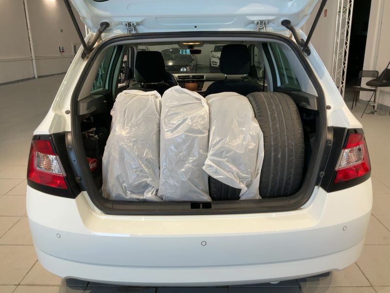 Skoda Fabia 1.4 TDI Drive 2017 – снимка 16