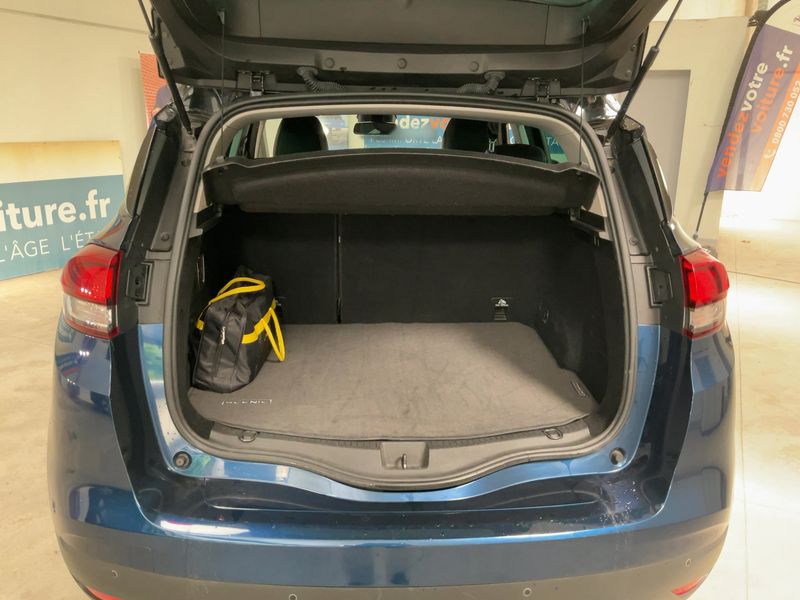 Renault Scenic 1.7 BLUE dCi Intens 2020 – снимка 15