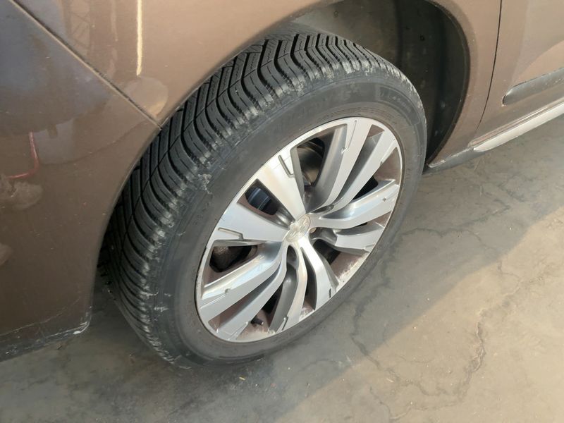Peugeot 3008 1.6 Blue-HDi Allure 2015 – снимка 9