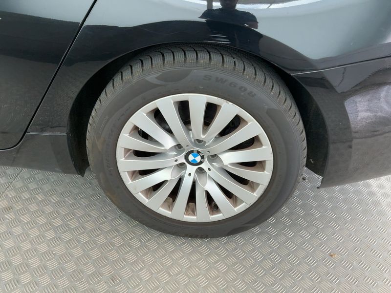 BMW 5er 530d GT xDrive 2011 – снимка 18