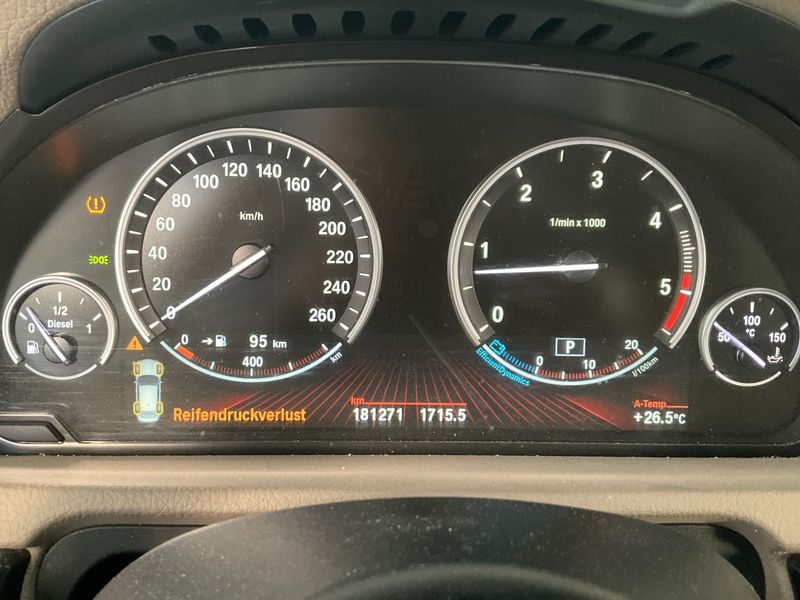 BMW 5er 530d GT xDrive 2011 – снимка 13