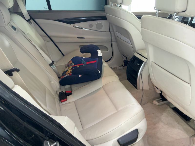 BMW 5er 530d GT xDrive 2011 – снимка 14