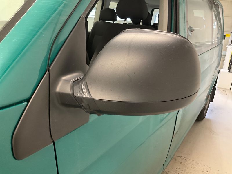 Volkswagen T5 Caravelle 2.0 TDI Trendline lang 2011 – снимка 25