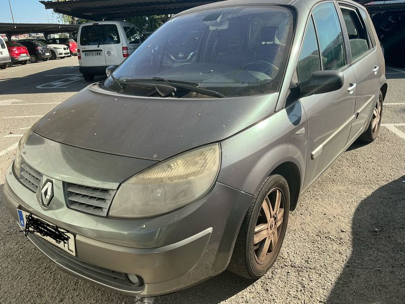 Renault Scenic 1.5 dCi Dynamique Confort 2005 – снимка 1
