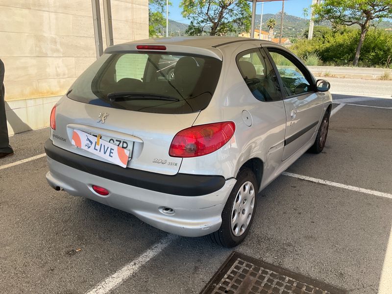 Peugeot 206 1.4 HDi X-Line Refri 2004 – снимка 2