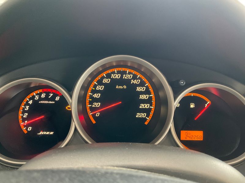 Honda Jazz 1.4 DSi LS 2006 – снимка 4