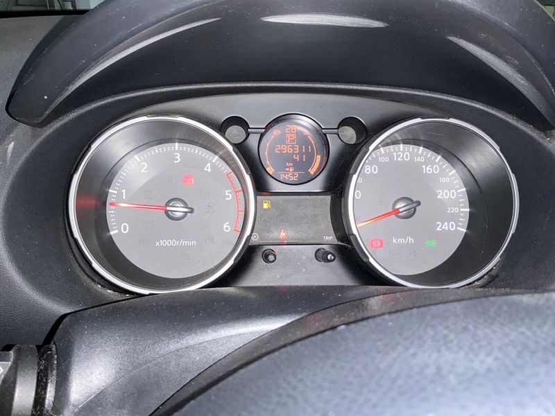 Nissan Qashqai+2 2.0 dCi Tekna 4x4 2009 – снимка 4