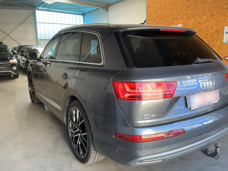 Audi Q7 3.0 TDI e-tron quattro 2018 – снимка 6