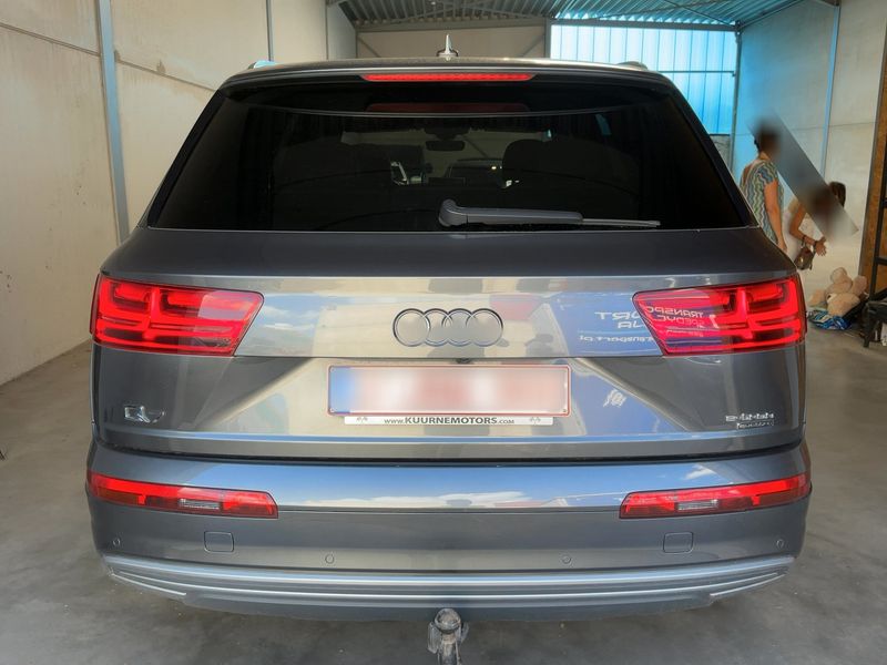 Audi Q7 3.0 TDI e-tron quattro 2018 – снимка 7
