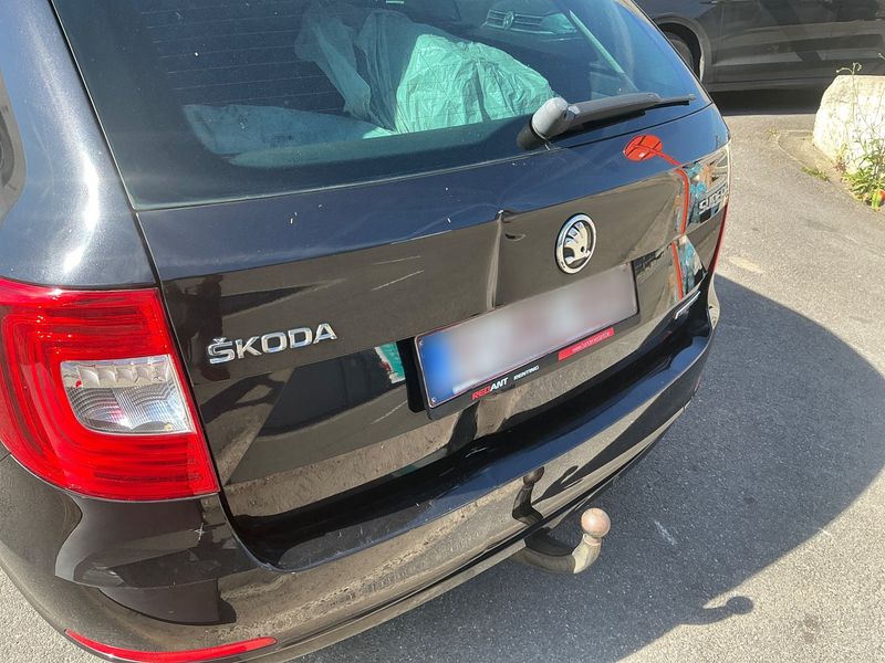 Skoda Superb 1.6 TDI Active GreenLine 2015 – снимка 38