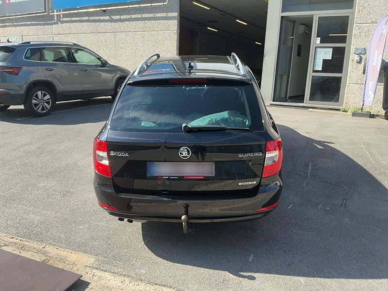 Skoda Superb 1.6 TDI Active GreenLine 2015 – снимка 7