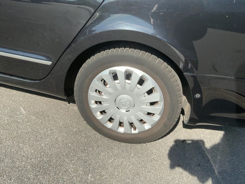 Skoda Superb 1.6 TDI Active GreenLine 2015 – снимка 9