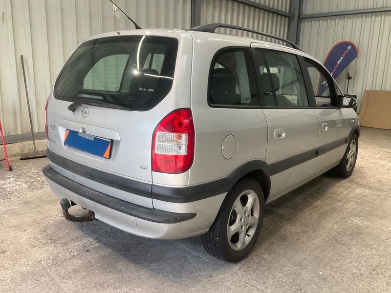 Opel Zafira 2.2 Basis 2003 – снимка 2