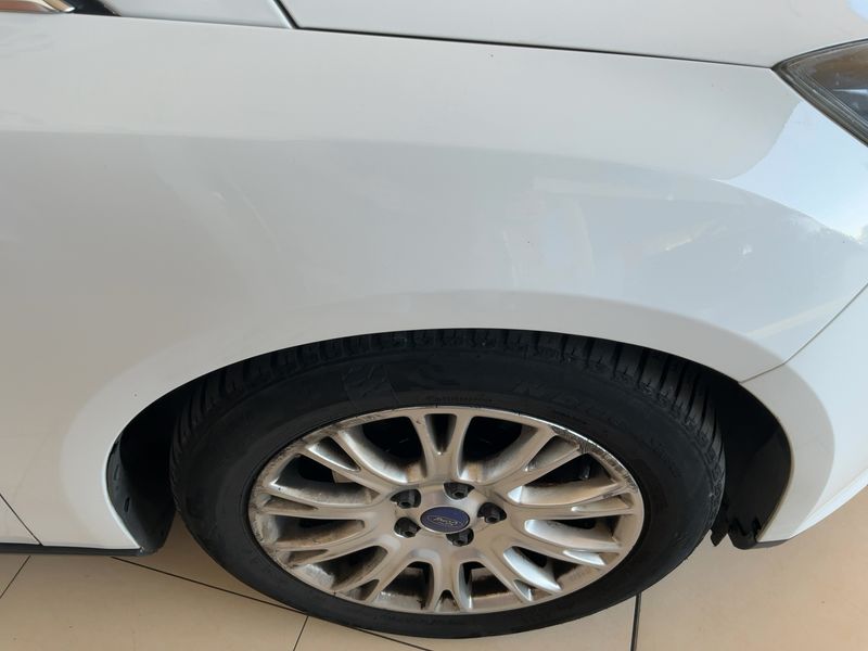 Ford Focus 1.6 TDCi Titanium 2011 – снимка 20