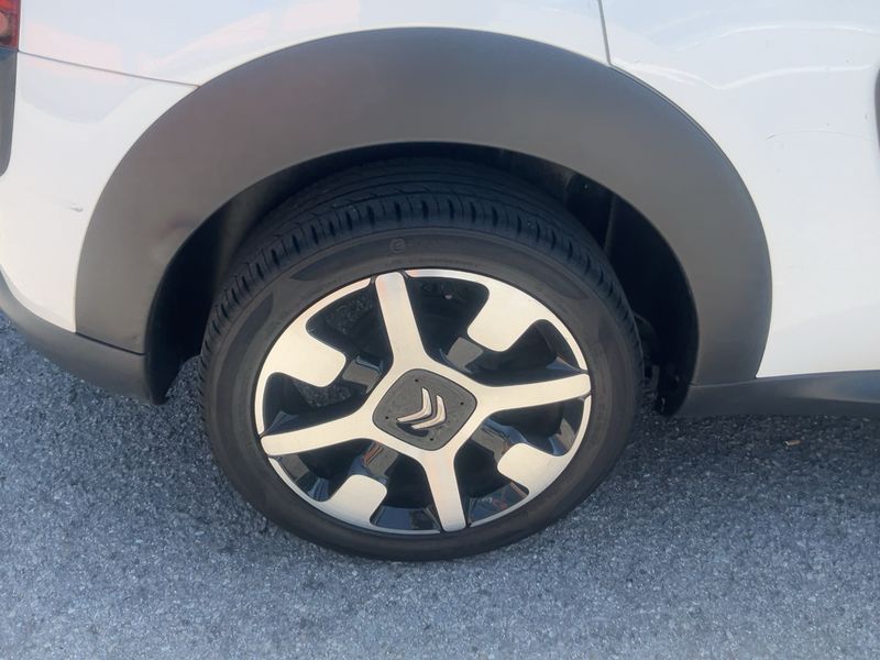 Citroen C4 Cactus 1.6 Blue-HDi Feel 2016 – снимка 9