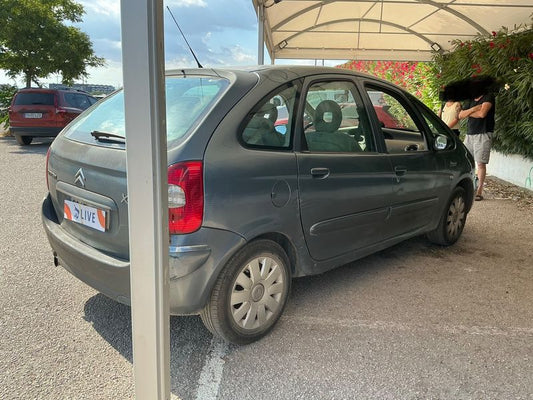 Citroen Xsara Picasso 1.6 HDi Exclusive 2006 – снимка 2