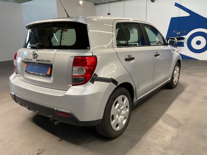 Toyota Urban Cruiser 1.33 Dual VVT-i 2009 – снимка 2