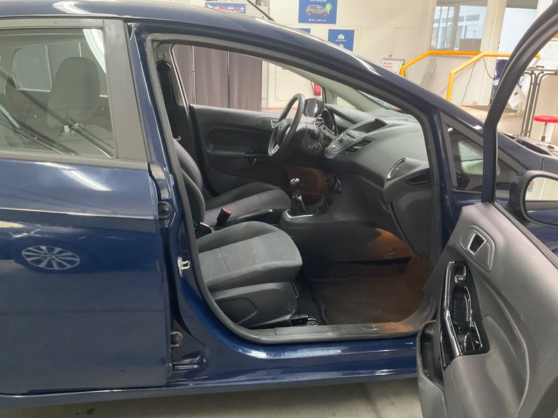 Ford Fiesta 1.6 TDCi Trend 2013 – снимка 3