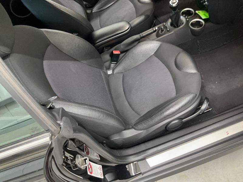 MINI Cabrio Cooper SD 2012 – снимка 22
