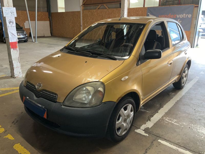 Toyota Yaris 1.3 VVT-i T3 2001 – снимка 1