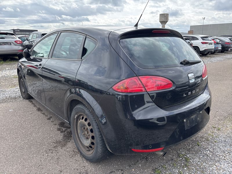 Seat Leon 1.9 TDI Stylance Style 2008 – снимка 3