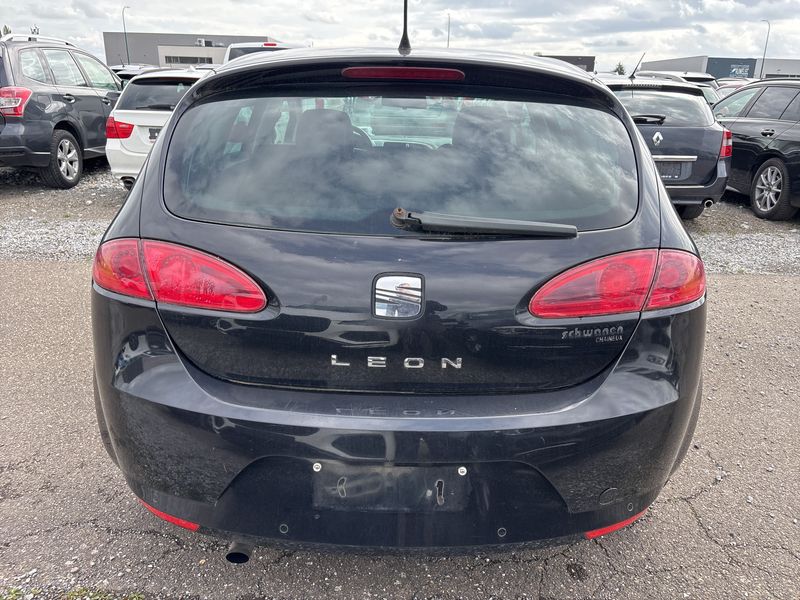 Seat Leon 1.9 TDI Stylance Style 2008 – снимка 4