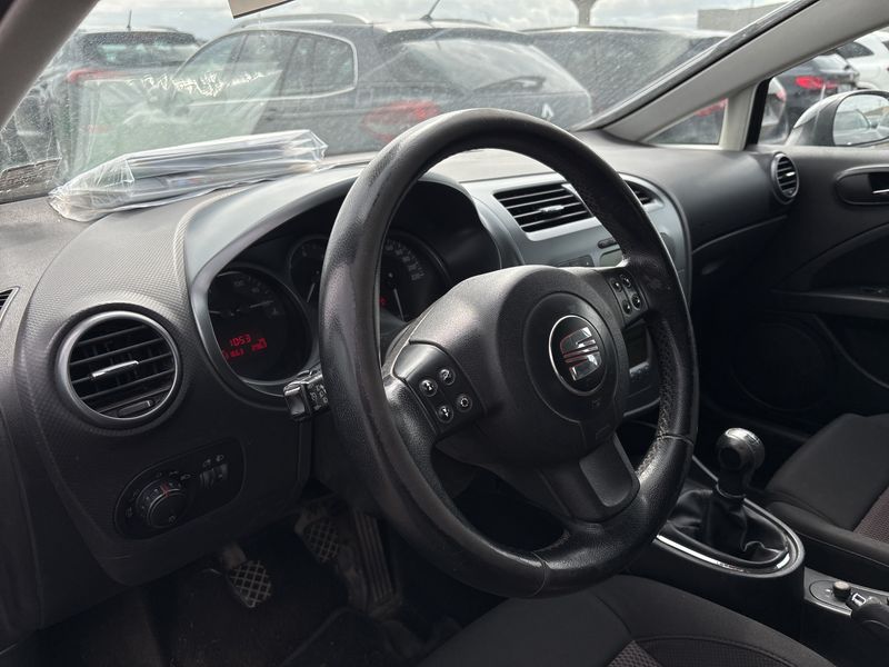 Seat Leon 1.9 TDI Stylance Style 2008 – снимка 40
