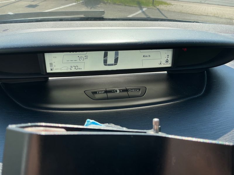 Citroen C4 1.6 HDi Exclusive 2008 – снимка 4