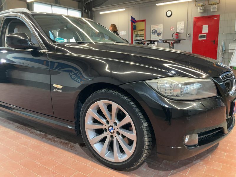 BMW 3er 330d xDrive 2012 – снимка 8