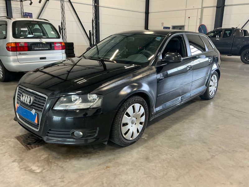 Audi A3 Sportback 2.0 TDI Attraction 2010