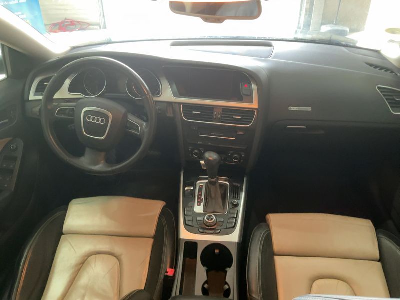 Audi A5 Sportback 2.0 TDI Ambition Luxe 2011 – снимка 17