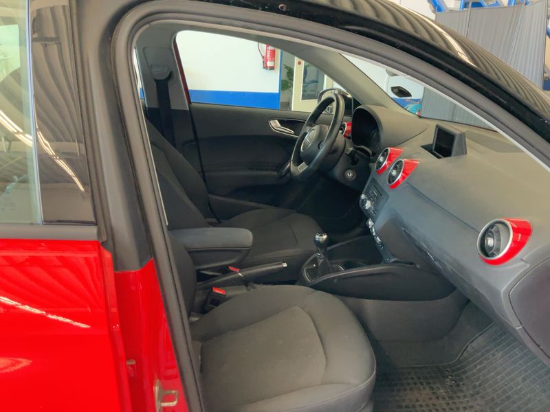 Audi A1 Sportback 1.2 TFSI Admired 2014 – снимка 17