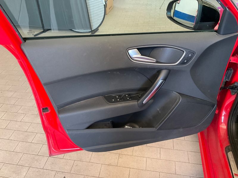 Audi A1 Sportback 1.2 TFSI Admired 2014 – снимка 28