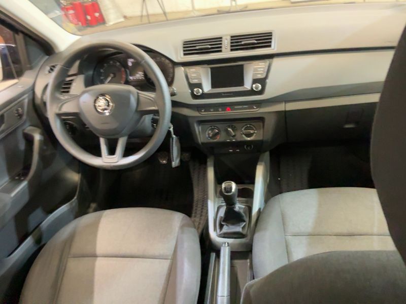 Skoda Fabia 1.0 TSI Cool Plus 2018 – снимка 17
