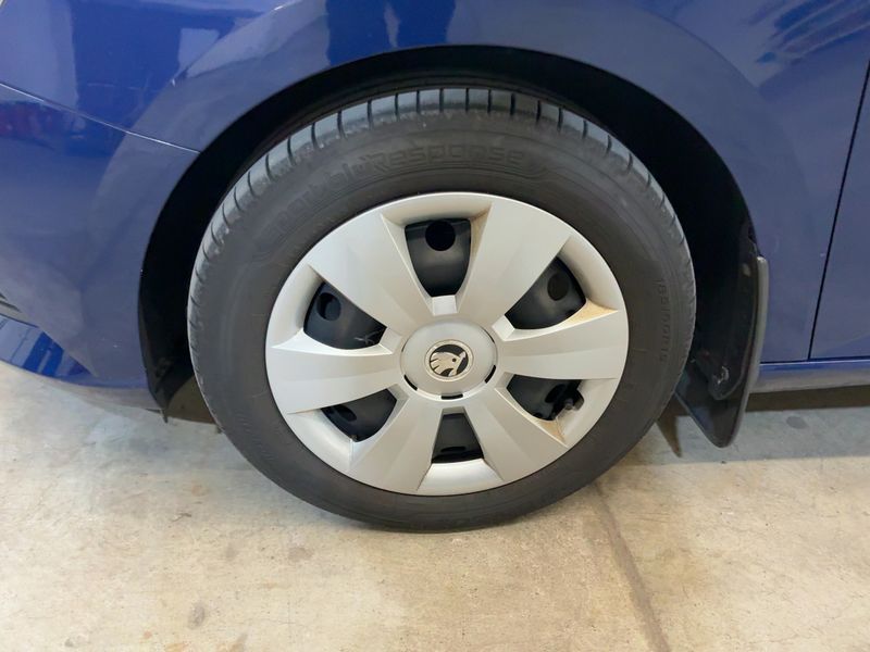 Skoda Fabia 1.0 TSI Cool Plus 2018 – снимка 3