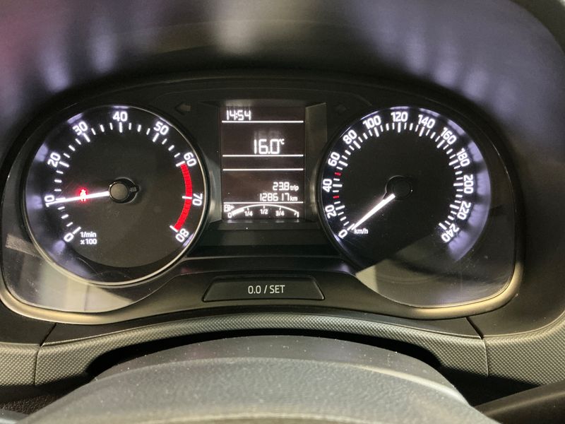 Skoda Fabia 1.0 TSI Cool Plus 2018 – снимка 18
