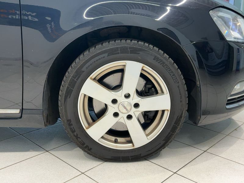 Volkswagen Passat 2.0 TDI Business Edition BlueMotion Tech 2014 – снимка 11